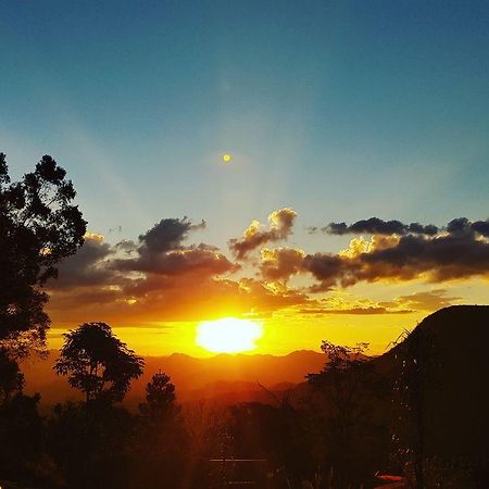 Chale Refugio Da Pedra Sp Villa São Bento do Sapucaí Exteriör bild